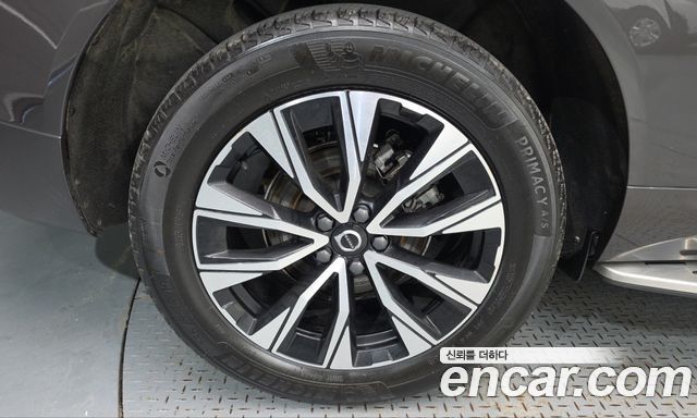 Volvo XC60 B6 Ultimate Bright — пробег 64 415 км — фото 5 из 5