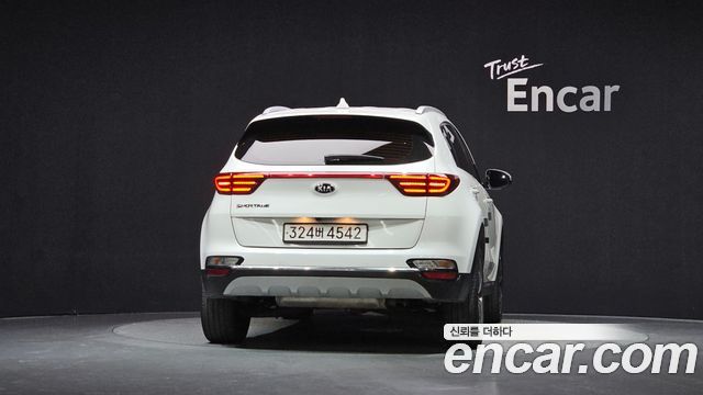 Kia Sportage из Кореи Encar