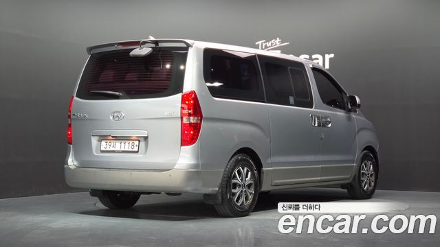 Hyundai Starex Urban 9-Seater Premium Spicial — пробег 99 343 км — фото 2 из 5