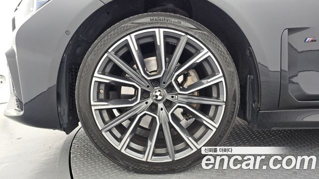 BMW 7-Series из Кореи Encar