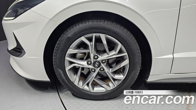 Hyundai Sonata 2.0 Premium Family — пробег 23 509 км — фото 5 из 5