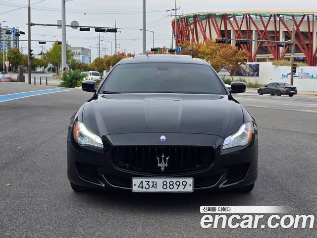 Maserati Quattroporte GTS 3.8 V8 — пробег 81 000 км — фото 3 из 5