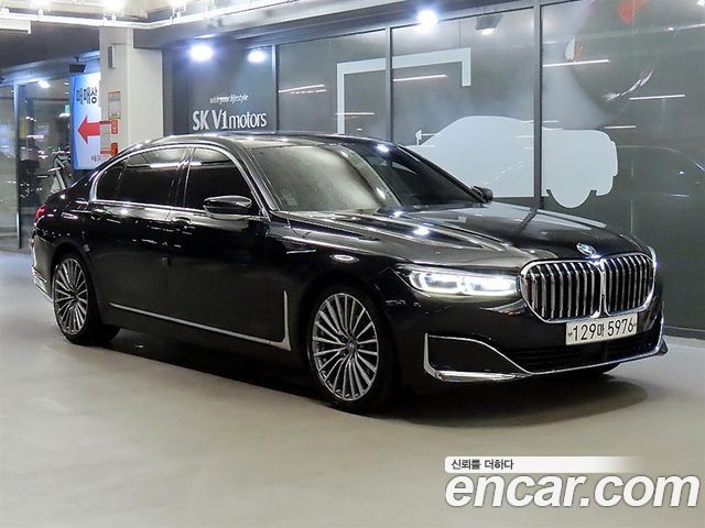 BMW 7-Series 740Li xDrive Design Pure Excellence — пробег 148 040 км — фото 1 из 5