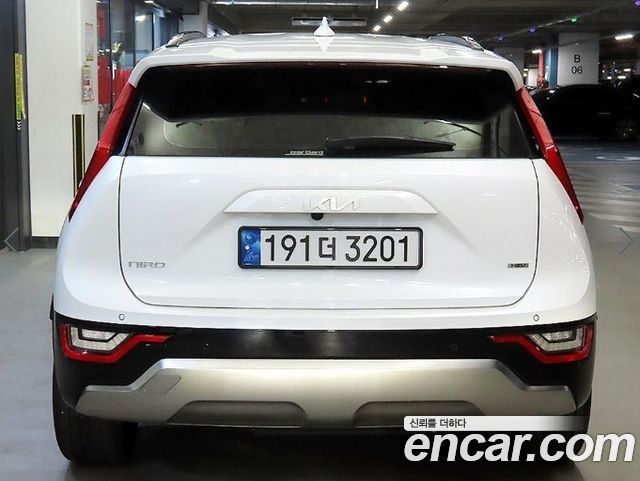 Kia Niro Signature — пробег 43 995 км — фото 5 из 5
