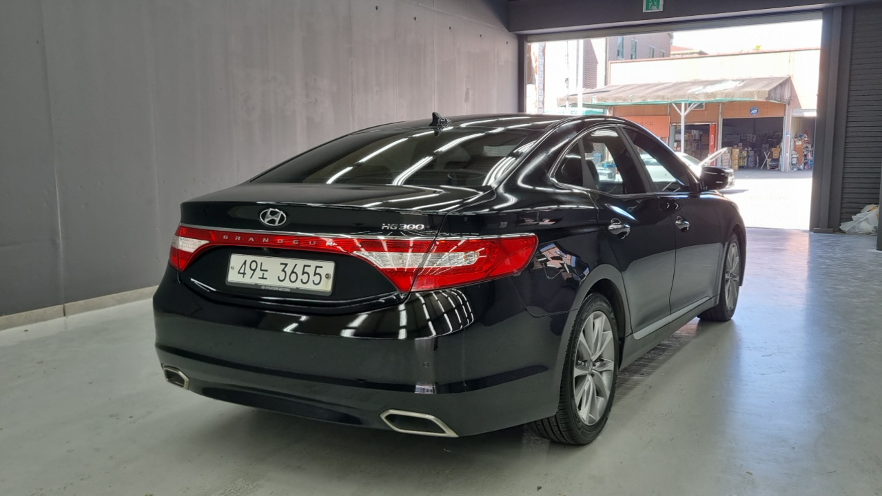 Hyundai Grandeur LPG HG300 Exclusive — пробег 131 213 км — фото 2 из 5