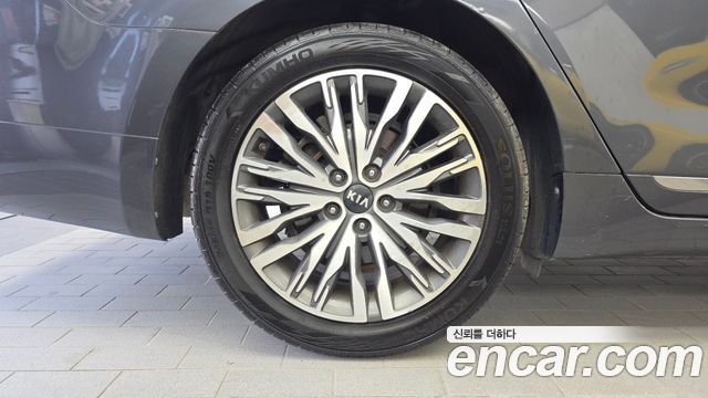 Kia K7 из Кореи Encar