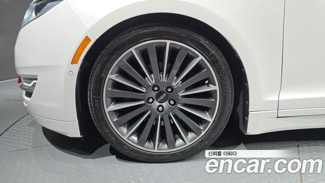 Lincoln MKZ 2.0 2nd — пробег 66 134 км — фото 5 из 5