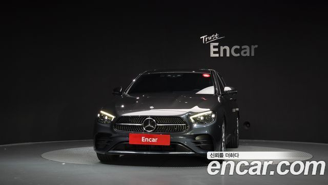 Mercedes-Benz E-Class E220d 4MATIC AMG Line — пробег 51 733 км — фото 3 из 5