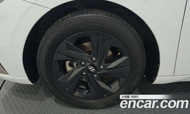 Hyundai AVANTE Smart — пробег 96 786 км — фото 5 из 5