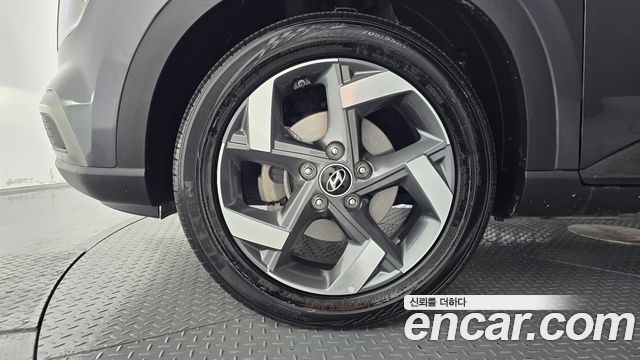 Hyundai Venue из Кореи Encar