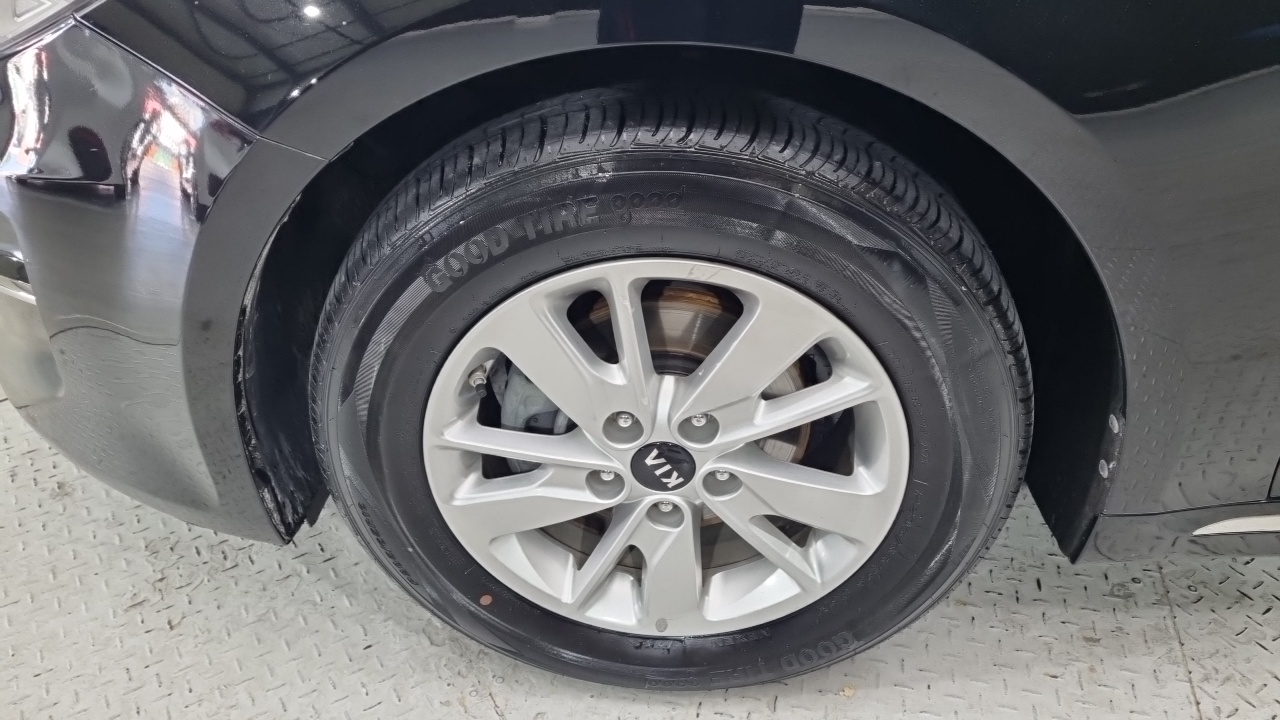 Kia K5 из Кореи Encar