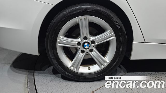 BMW 3-Series из Кореи Encar