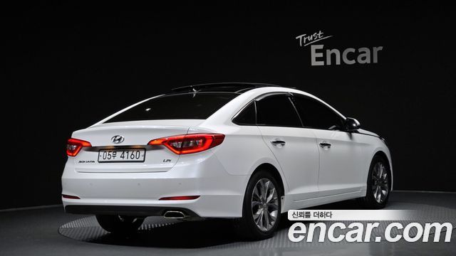 Hyundai Sonata LPI Premium Special — пробег 125 695 км — фото 2 из 5
