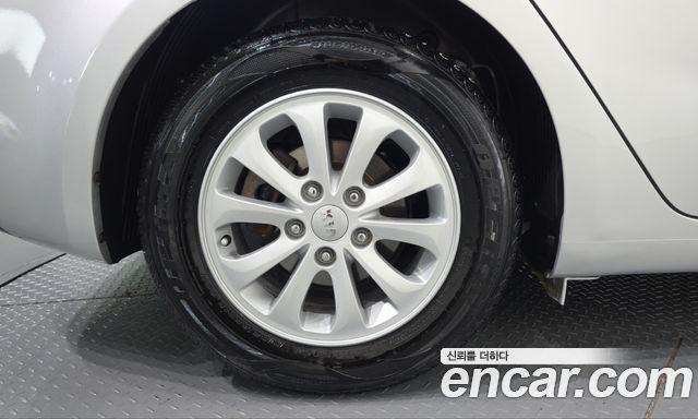 Kia K3 из Кореи Encar