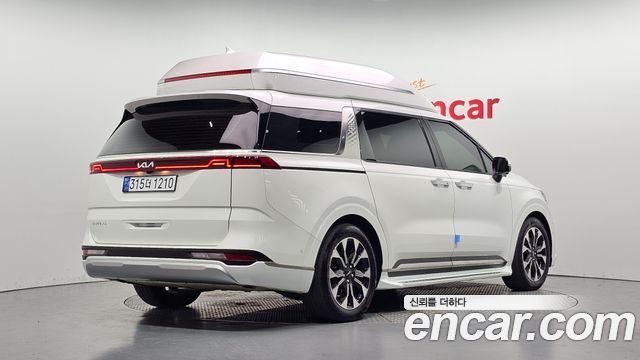 Kia Carnival Gasoline 9-Seater Hi-Limousine Signature — пробег 77 645 км — фото 2 из 5