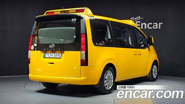 Hyundai Staria из Кореи Encar