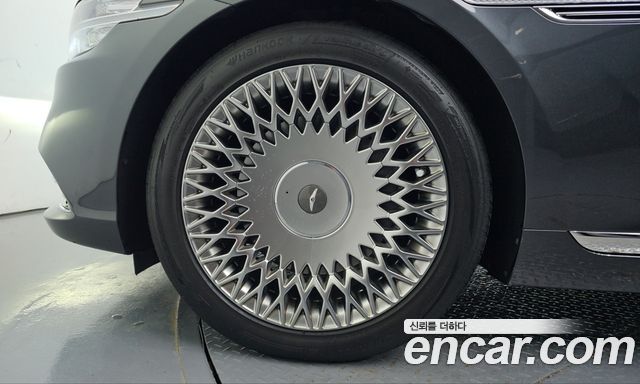 Genesis G90 из Кореи Encar