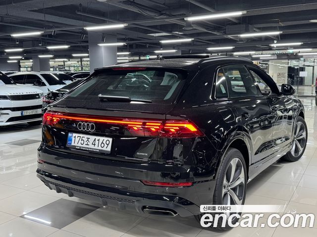Audi Q8 50 TDI Quattro Premium — пробег 12 км — фото 3 из 5