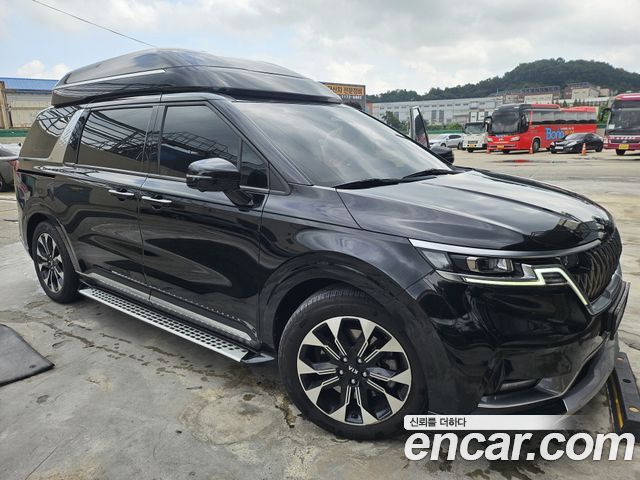 Kia Carnival Diesel 9-Seater Hi-Limousine Signature — пробег 288 000 км — фото 1 из 5