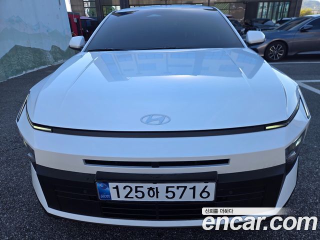 Hyundai AVANTE 2.0 Modern — пробег 30 км — фото 3 из 5
