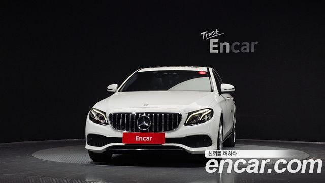 Mercedes-Benz E-Class E220d Avantgarde — пробег 102 498 км — фото 3 из 5