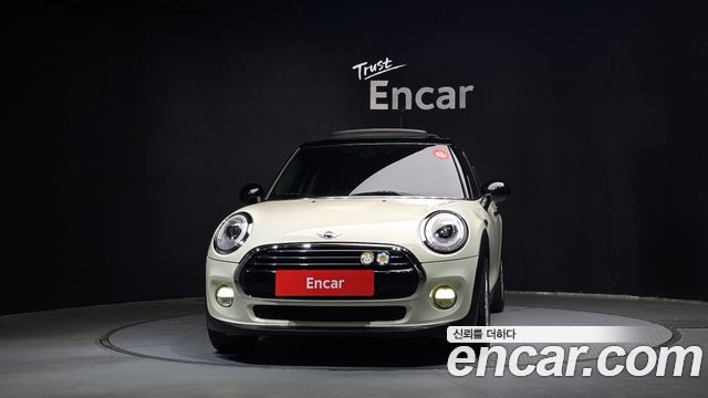 Mini Cooper 5Door HIGH 3rd — пробег 105 018 км — фото 3 из 5