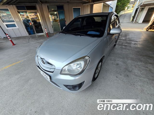 Hyundai Verna из Кореи Encar