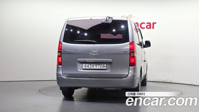 Hyundai Starex 3-Seater VAN CVX Luxury — пробег 159 444 км — фото 4 из 5