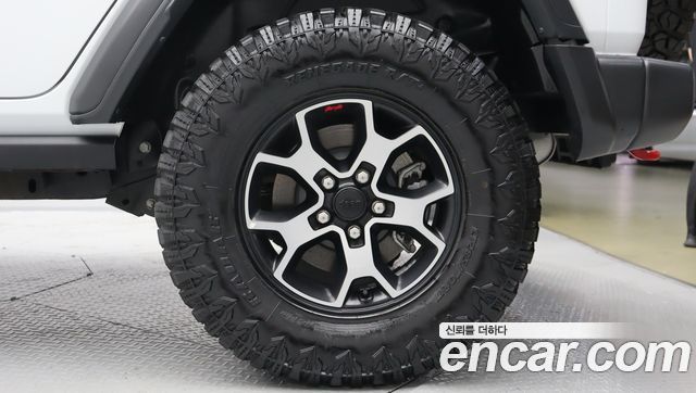 Jeep Wrangler 2.0 Rubicon Power Top 4Door — пробег 22 385 км — фото 4 из 5