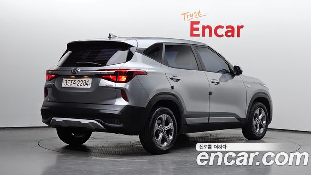 Kia Seltos из Кореи Encar