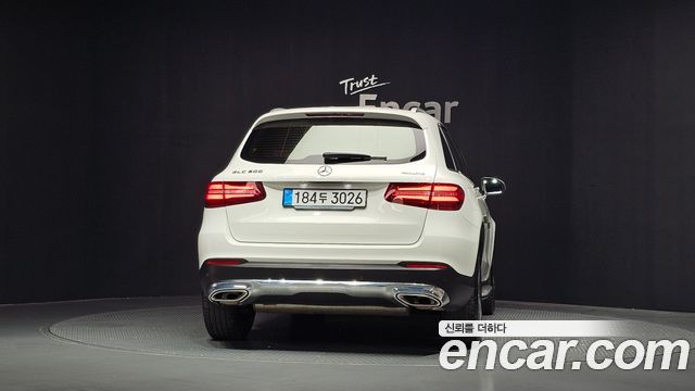Mercedes-Benz GLC-Class GLC300 4MATIC — пробег 82 251 км — фото 4 из 5