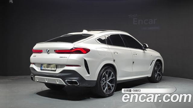 BMW X6 xDrive30d M Sport — пробег 72 412 км — фото 2 из 5