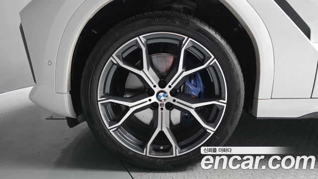BMW X6 xDrive30d M Sport — пробег 72 412 км — фото 5 из 5
